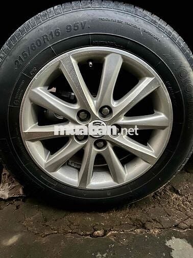Toyota Camry 2008 2.4G - 100000 km