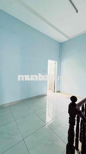 Nhà 3 Phòng Ngủ -1 Phòng bẾp - 1 Phòng khách - 1 Phòng Thờ /Lâm Thị Hố