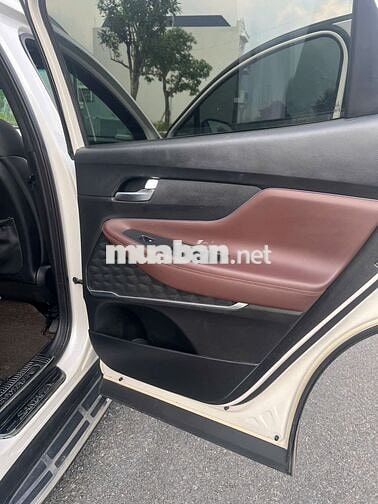 Hyundai Santa Fe 2020 2.4L Premium - 95000 km