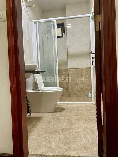NHÀ DÂN XÂY ĐẸP NGỌC THỤY 68M2. MT G. 5M - GARA Ô TÔ . HƠN 11 TỶ