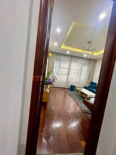 NHÀ DÂN XÂY ĐẸP NGỌC THỤY 68M2. MT G. 5M - GARA Ô TÔ . HƠN 11 TỶ