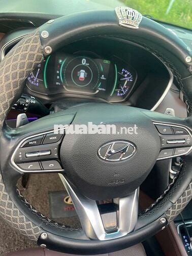 Hyundai Santa Fe 2020 2.4L Premium - 95000 km