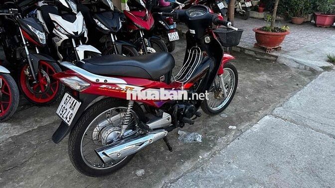 Honda Future 2 đỏ đen ( hỗ trợ góp )