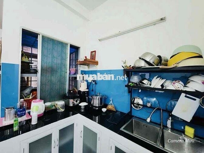 BÁN CHUNG CƯ ĐƯỜNG TRẦN KẾ XƯƠNG TẦNG 1 HAI MẶT THOÁNG CHỈ NHỈNH 2TỶ