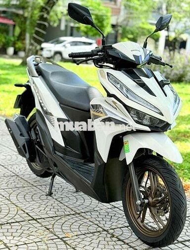 Vario 2024 nguyên rin mới 100%