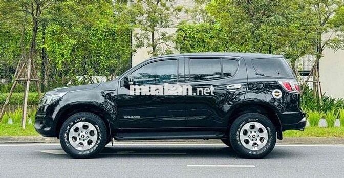 Chevrolet Trailblazer 2018 LT 2.5L 4x2 MT - 105000