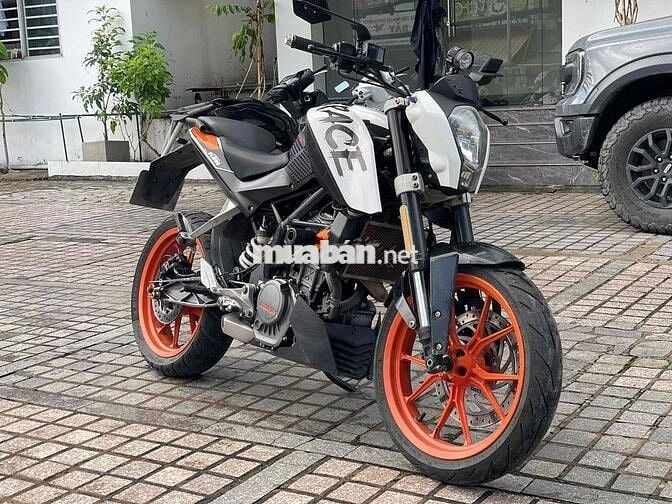 Motor KTM Duke 200 2014 trả trc 17tr nhận xe
