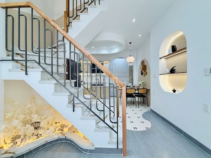 CHÍNH CHỦ BÁN NHÀ ĐẸP PHẠM VĂN CHIÊU MỚI XÂY TRỆT 2 LẦU FULL NỘI THẤT
