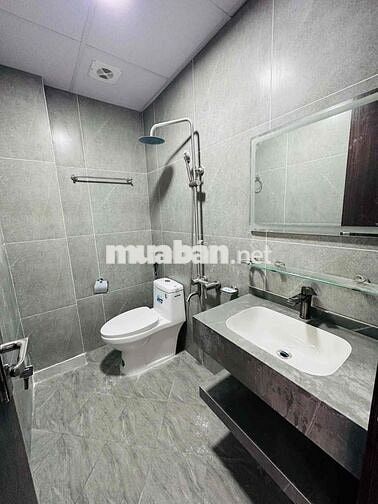 NHÀ ĐẸP NỘI THẤT XỊN SÒ, NGÕ RỘNG CÓ CHỖ ĐỂ Ô TÔ