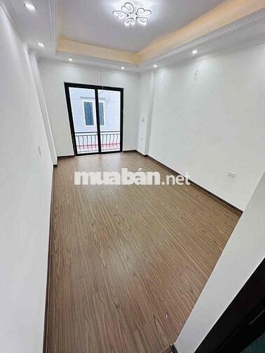 NHÀ ĐẸP NỘI THẤT XỊN SÒ, NGÕ RỘNG CÓ CHỖ ĐỂ Ô TÔ
