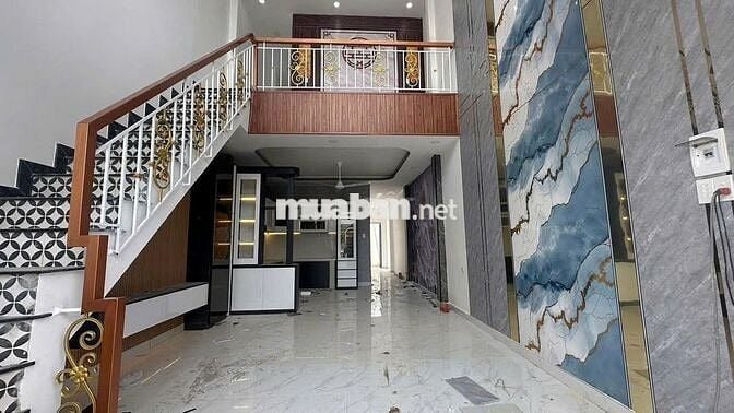 Cần bán nhà ngay Đ.Đoàn Nguyễn Tuấn Giá 1 tỷ 540 triệu/ 98m2