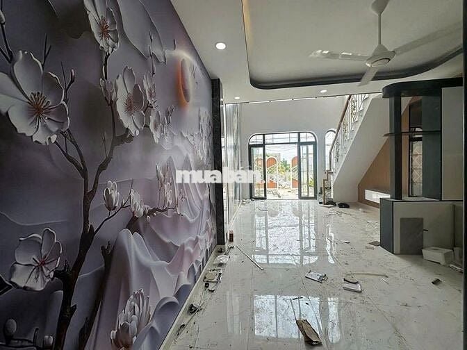 Cần bán nhà ngay Đ.Đoàn Nguyễn Tuấn Giá 1 tỷ 540 triệu/ 98m2