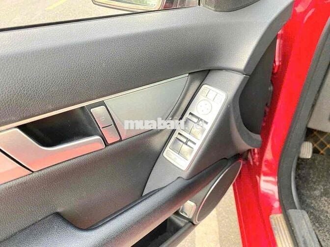 Mercedes Benz C Class 2013 C200 - 110000 km
