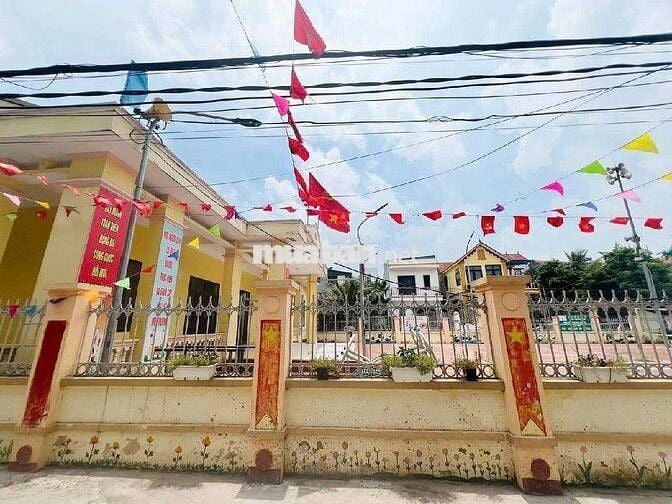 ĐỨC THƯỢNG 48M² - Ô TÔ VÀO ĐẤT _ NGÕ THÔNG _ VIEW NHÀ VĂN HÓA.