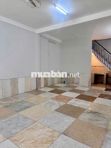 NGUYÊN CĂN QUẬN 3 NHÀ SẠCH ( 2PN - ngang 4m )