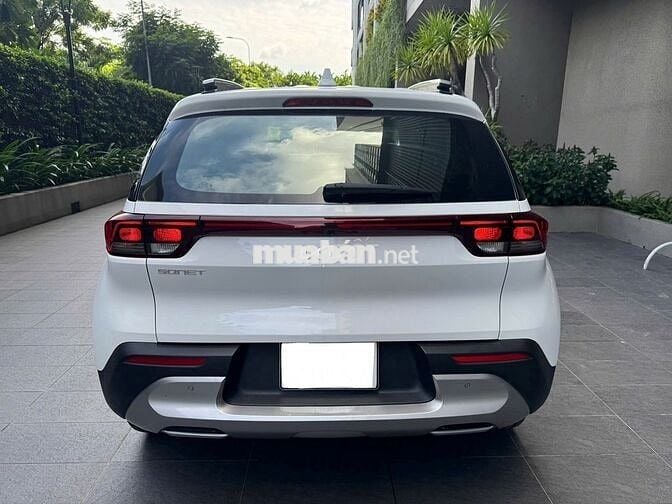 Kia Sonet 2024 màu trắng, xe chính chủ