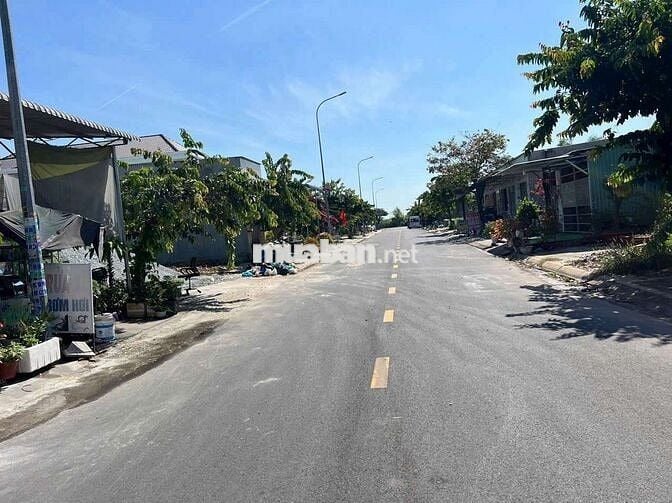 Đau lòng lắm nhưng ko còn lựa chọn chị chủ hạ mạnh từ 780t còn 465t ạ