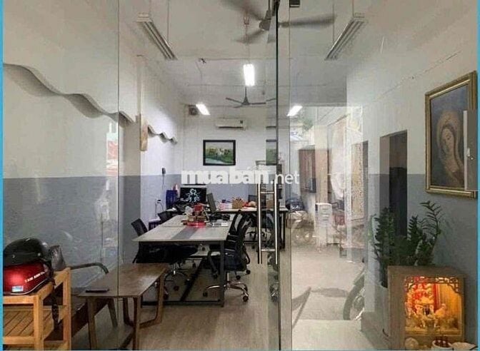 NCC 1 trệt 1 lầu trống suốt rộng 75m2 ngay trung tâm Q3