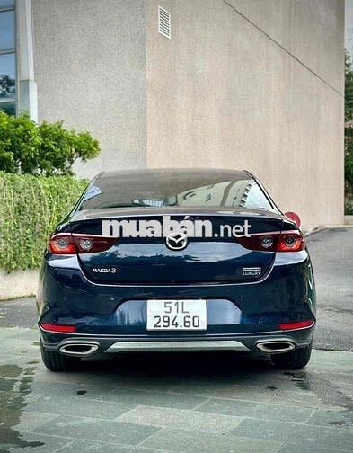 Mazda 3 2024 1.5L Luxury - 10000 km