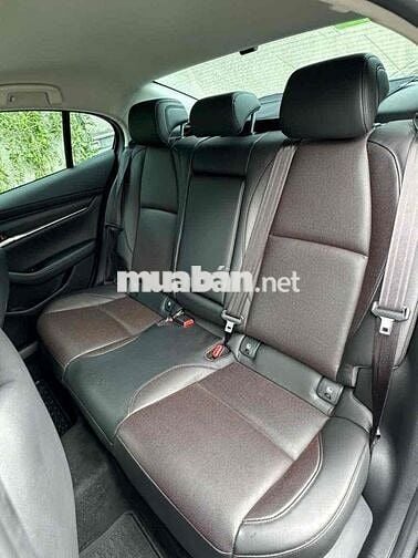 Mazda 3 2024 1.5L Luxury - 10000 km