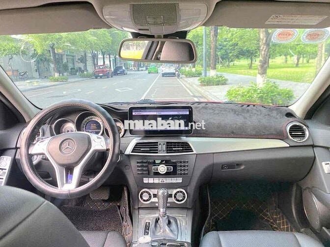 Mercedes Benz C Class 2013 C200 - 110000 km