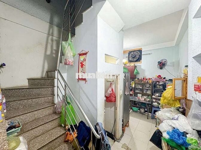 160 Nguyễn Văn Quỳ 43.7m2, 3Tầng, Ngang 3.5x13m, Nhỉnh 4tỷ