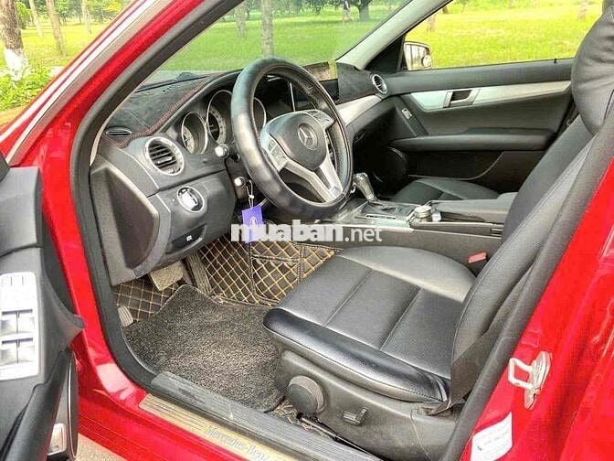 Mercedes Benz C Class 2013 C200 - 110000 km