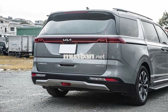 KIA CARNIVAL 2.2D PREMIUM 7S 2025
