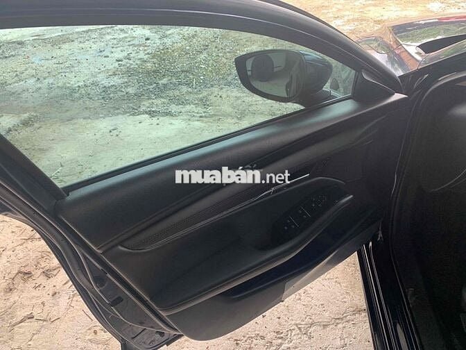 Mazda 3 2022 1.5L Premium - 64000 km