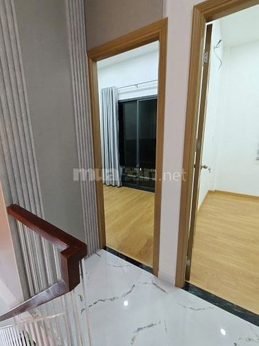 Nhà mới xây 60m2 2PN gần bến xe Hiệp Thành