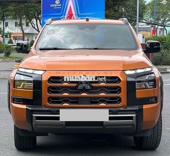 Mitsubishi Triton 2024 Athlete 4WD AT - 15500 km