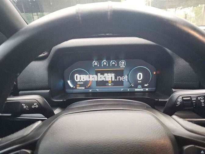 Ford Everest 2023 Titanium 2.0L 4x2 AT - 51000 km