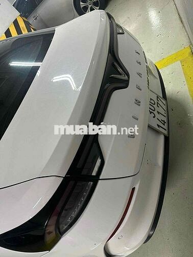 VinFast Lux A2.0 2019 A2.0 Tiêu chuẩn - 67570 km