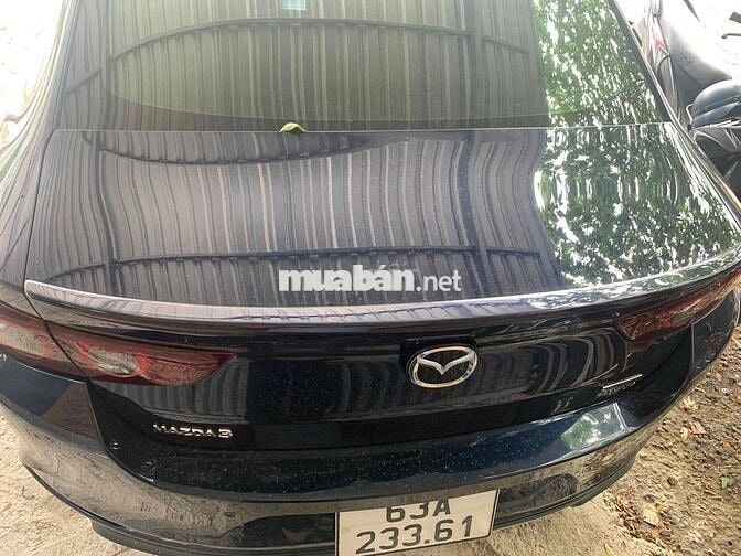 Mazda 3 2022 1.5L Premium - 64000 km