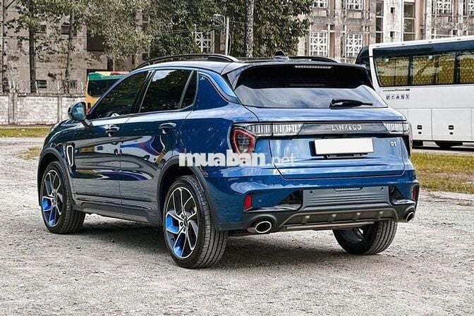 LYNK & CO ***KM