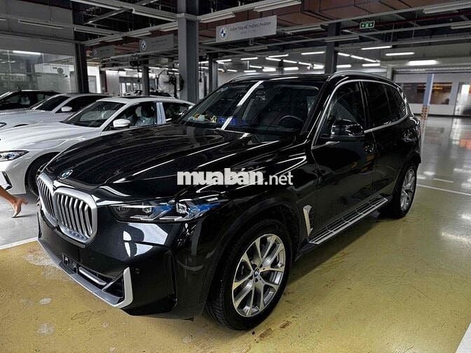 BMW X5 2024 xDrive40i xLine - 7333 km Bank 90%