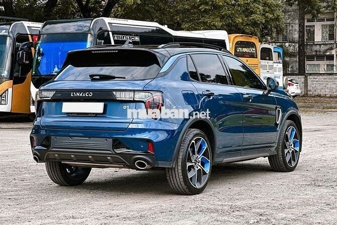 LYNK & CO ***KM
