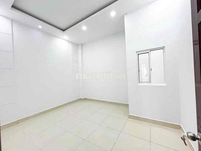 BÁN NHÀ HUỲNH TẤN PHÁT 3 TẦNG HẺM XE HƠI CHỈ 5.8T