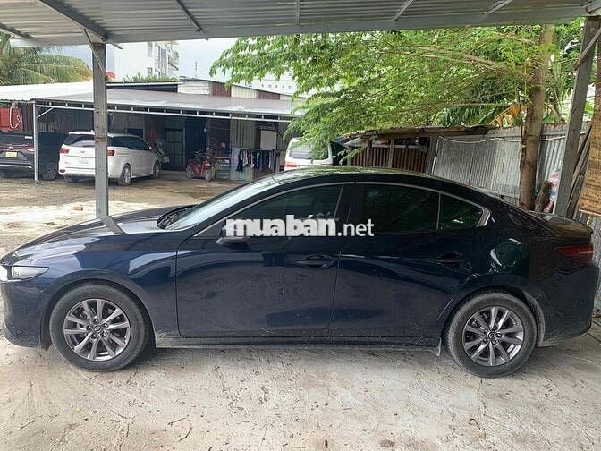 Mazda 3 2022 1.5L Premium - 64000 km