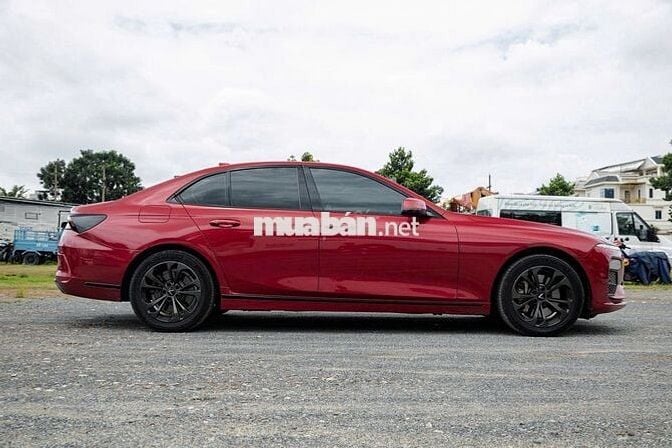 VINFAST LUX A BASE 2022-37000KM