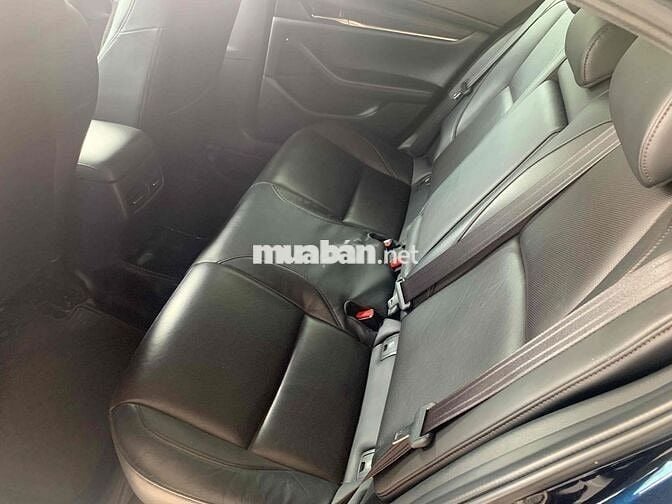 Mazda 3 2022 1.5L Premium - 64000 km