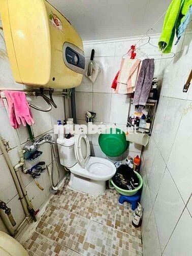 Mình cần bán gấp nhà mặt hẻm 20m2 x2,5 tầng,Bùi Xương Trạch