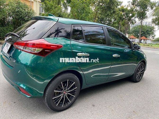 gia đình đổi xe 7 chổ bán Toyota Yaris nhập Thái