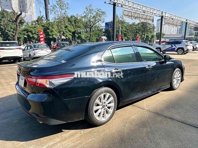Toyota Camry 2020 2.0G - 19500 km HÃNG BH 1 năm