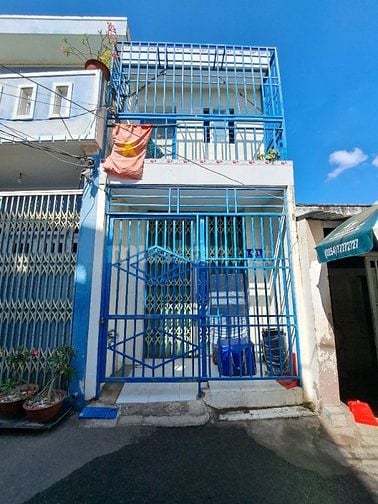 Bán nhà riêng 2PN, 1PK Bếp WC, SHR30m2, 2 tỷ TL tại P.Rạch Dừa