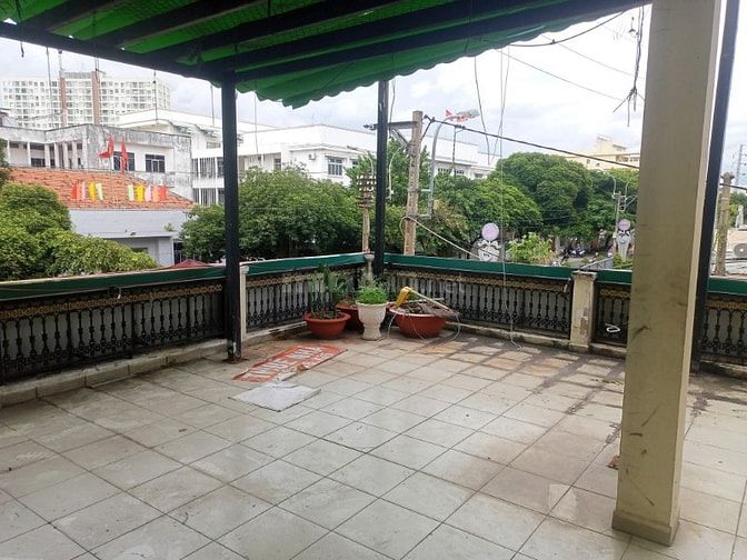 Chính chủ cho thuê căn góc 2MT 567 Bình Thới 8 x 15 đúc 4 tấm 