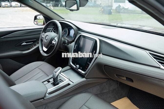 VINFAST LUX A BASE 2022-37000KM