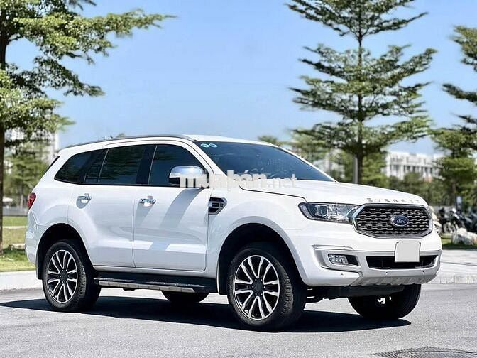 Ford Everest 2022 Titanium 2.0L 4x2 AT - 32,000 km
