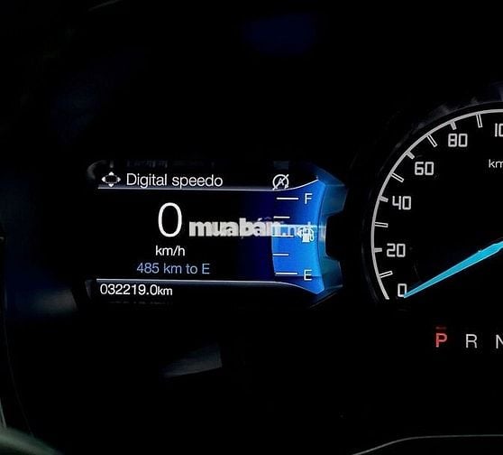 Ford Everest 2022 Titanium 2.0L 4x2 AT - 32,000 km