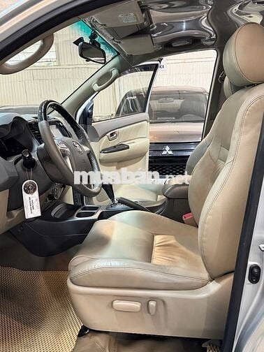 Fortuner xăng tự động 2013 mới 56.000km  siêu đẹp